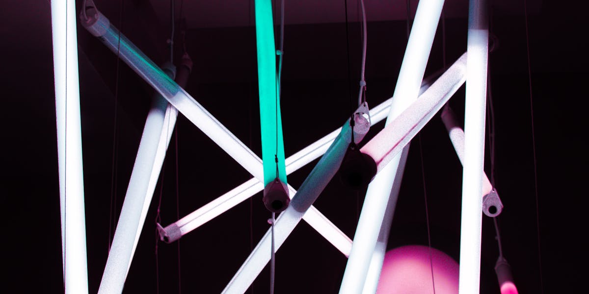 Philips Hue Alternativen: 8 günstigere Systeme