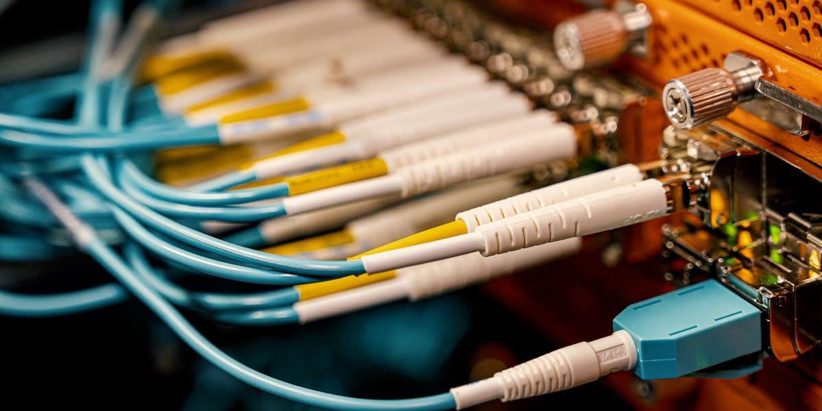 Smart Home und Internet: Wann du Glasfaser brauchst, wann DSL reicht, und warum CGNAT bei Deutscher Glasfaser zum Fernzugriff-Problem wird
