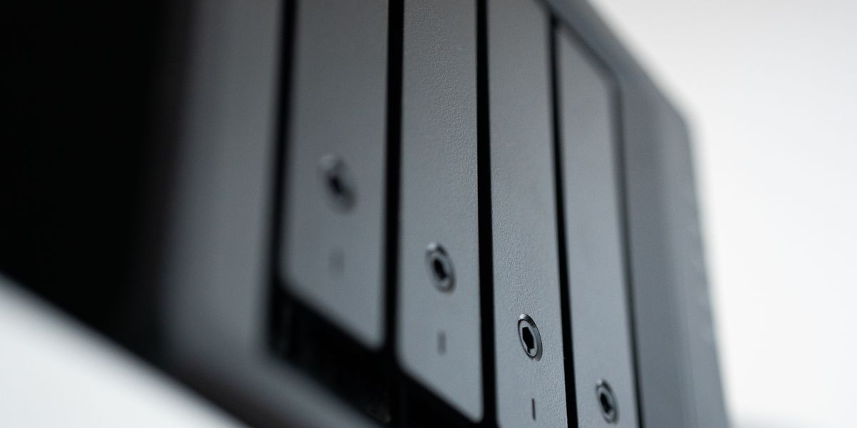 Home Assistant auf der Synology: Warum die Wahl zwischen Container Manager und VMM alles entscheidet